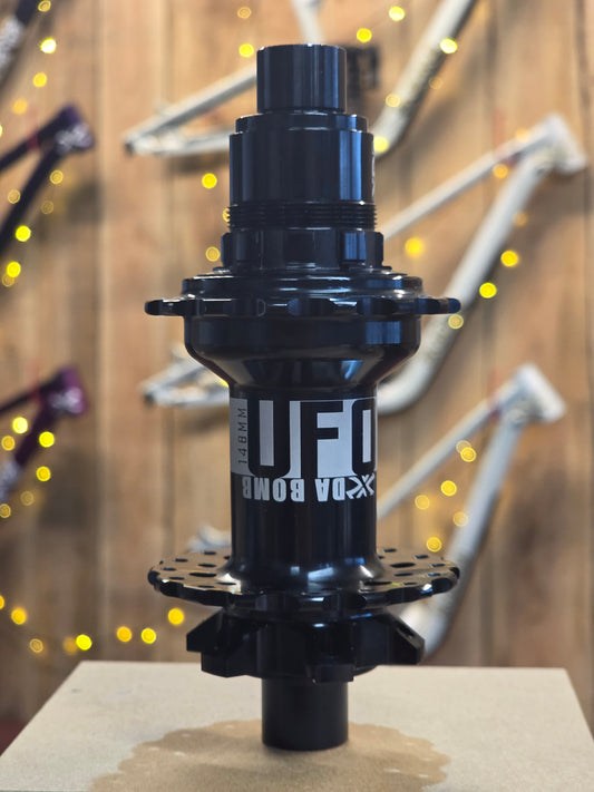UFO 2.0 32h 148mm Boost Rear Hub - Black
