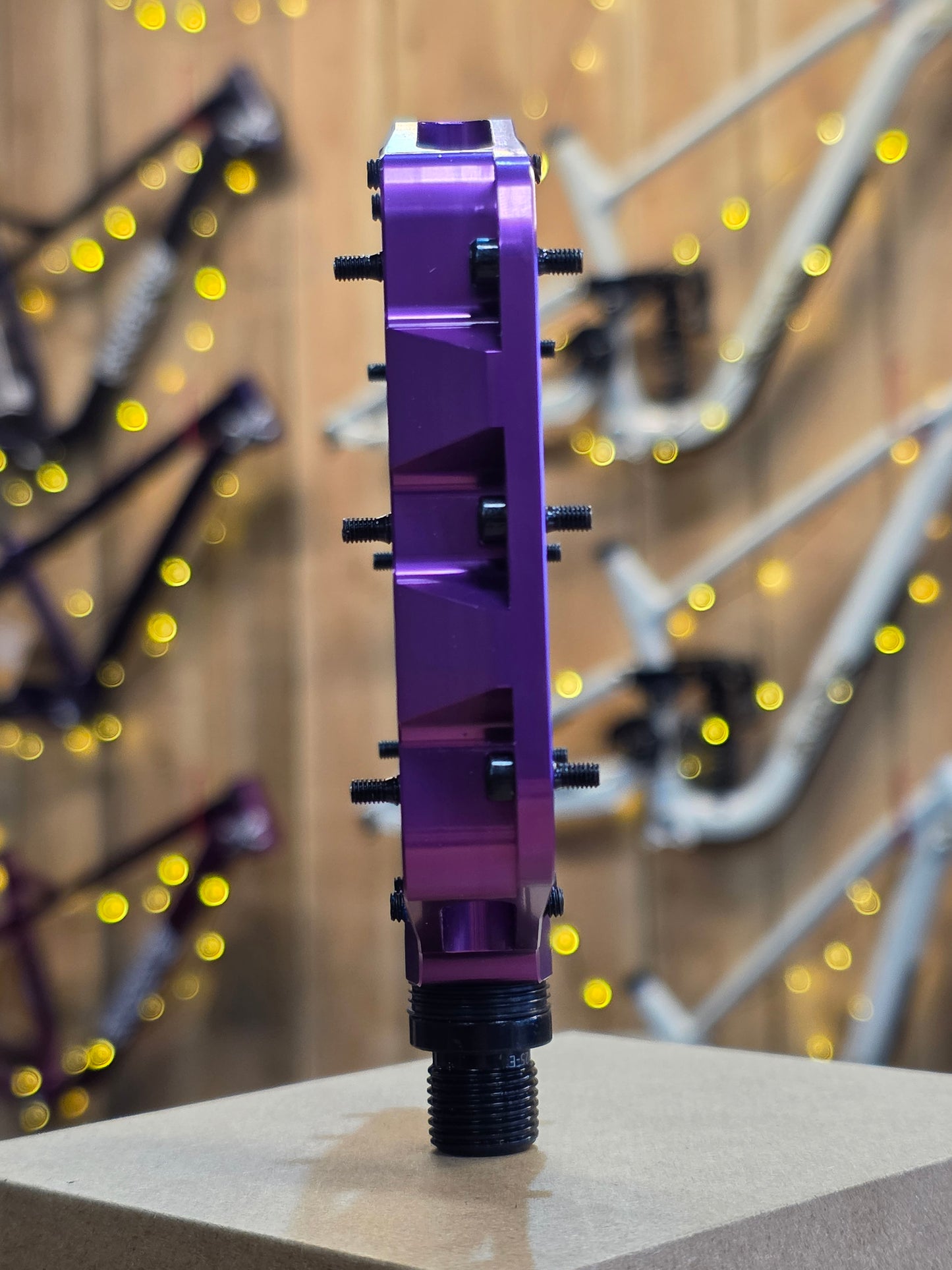 V-BLOCK Flat MTB Pedal