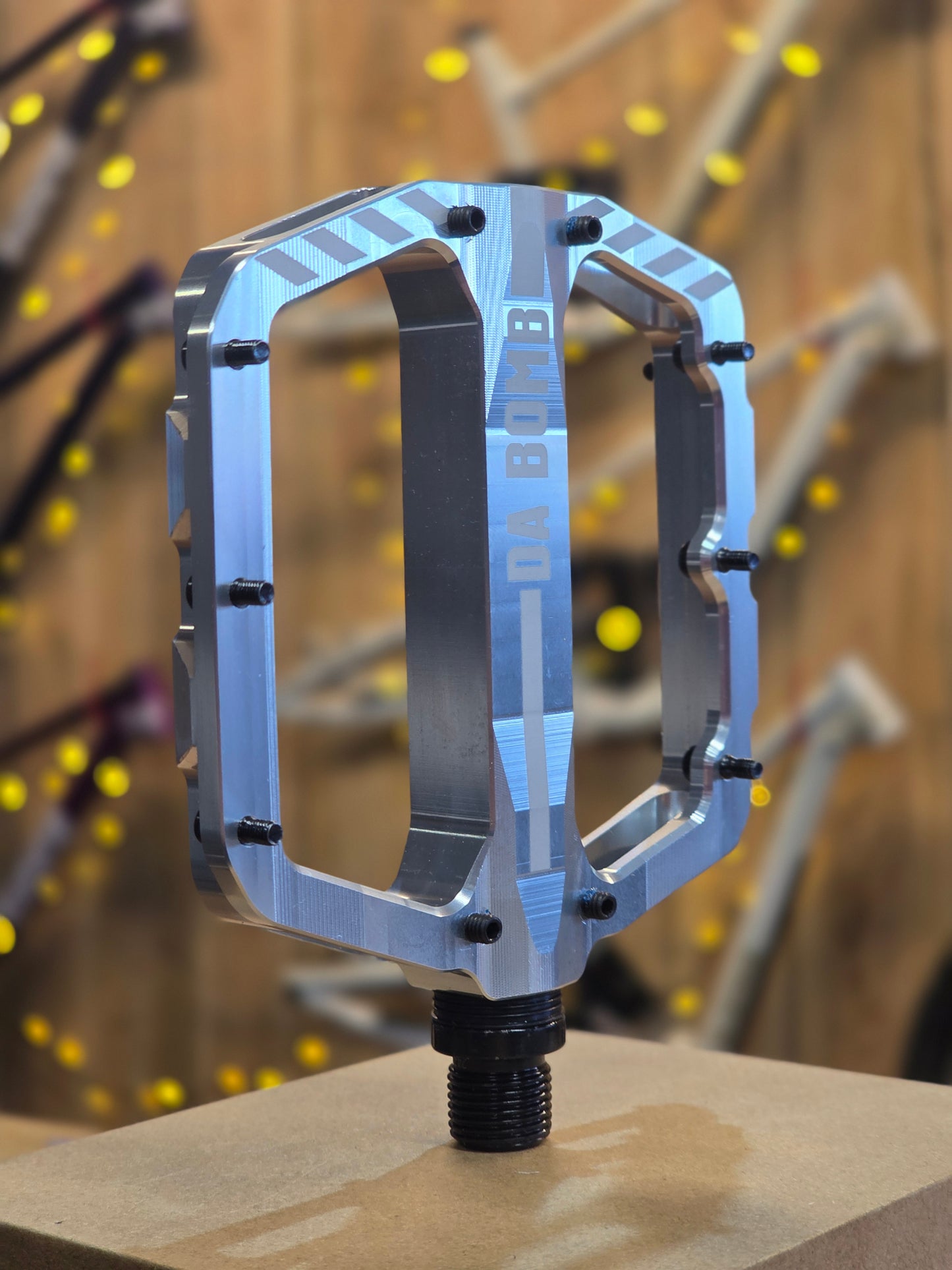 V-BLOCK Flat MTB Pedal