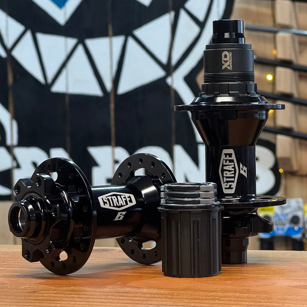 Da Bomb Strafe-E eMTB Hubset - Boost