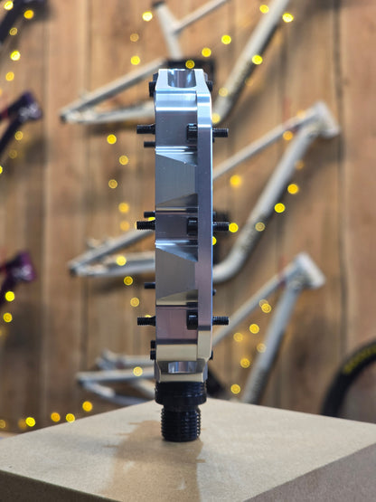 V-BLOCK Flat MTB Pedal