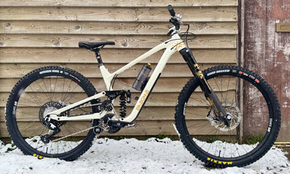 Moab 29 170mm Super Enduro Frame inc. Fox DHX Coil